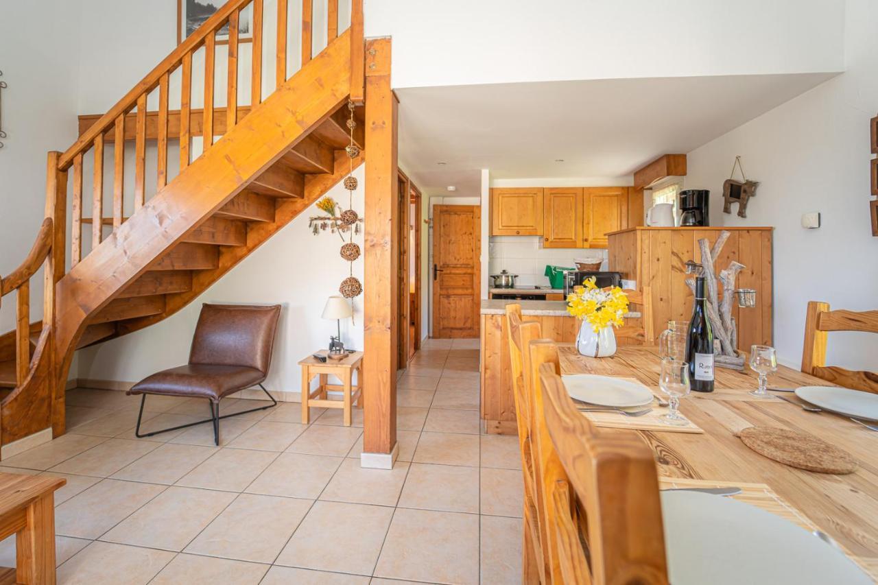 Village De Gites Les Chalets De L'Aubrac Aumont-Aubrac Zewnętrze zdjęcie